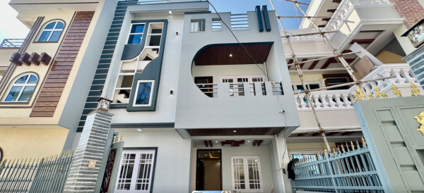  House for Sale in Gothatar