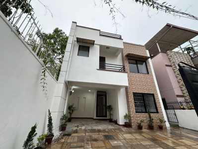  House for Sale in Mandikhatar