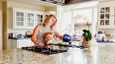4FD61D64FEFE60B-Kitchen.jpg