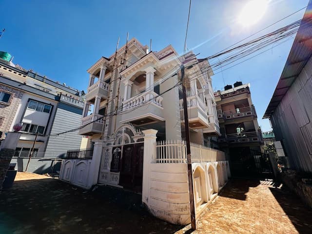 House on Sale 