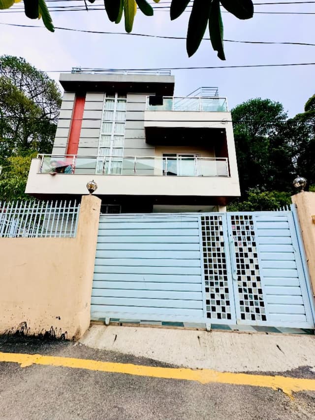  House for Sale