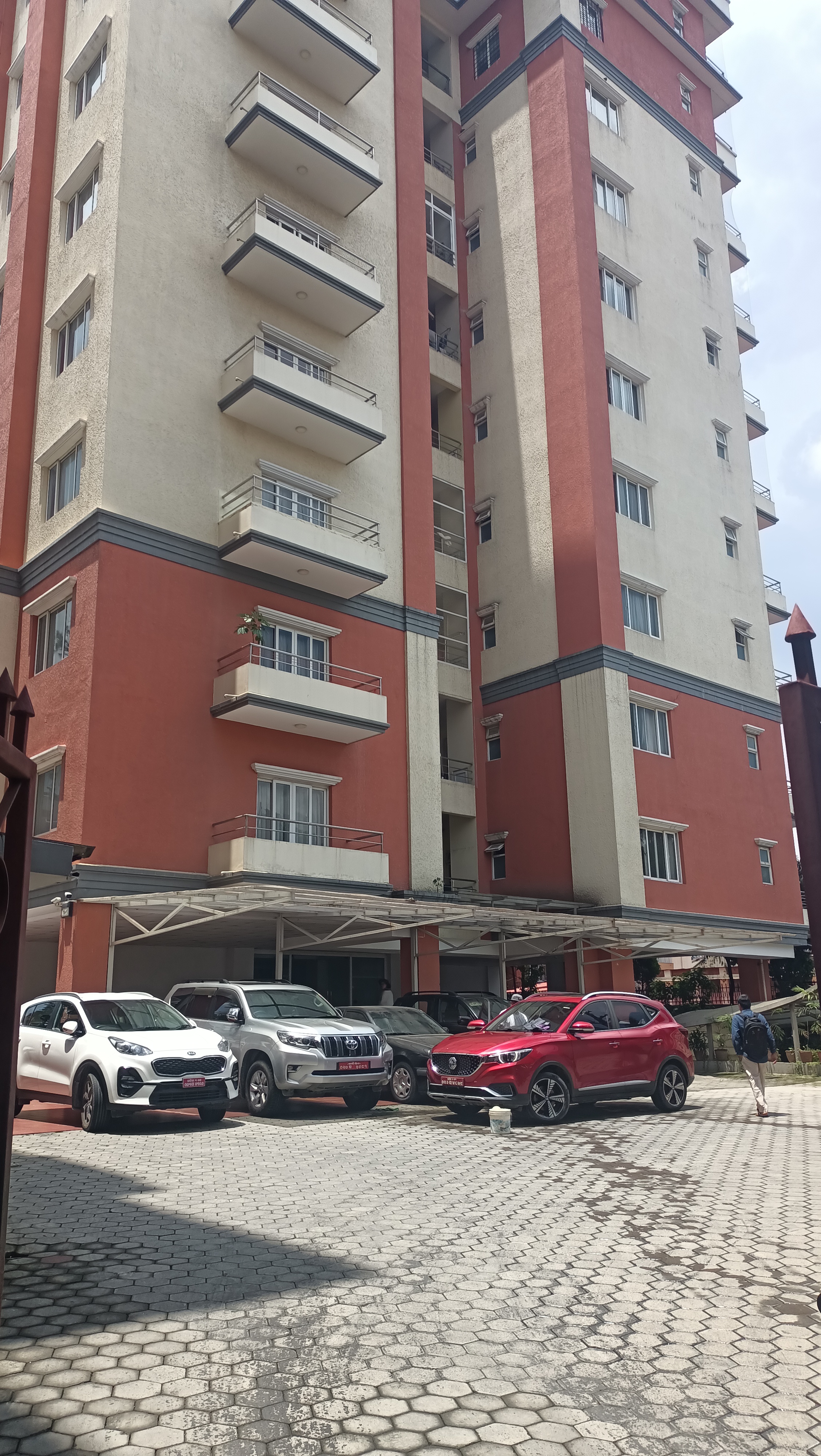 2 BHK Apartment for rent at Naxal