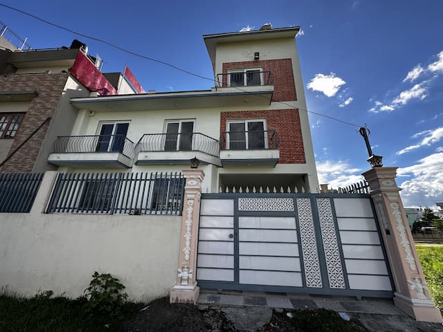Bungalow House for Sale