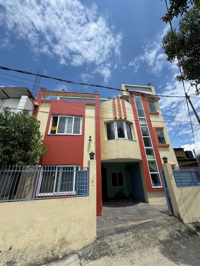  House for Sale