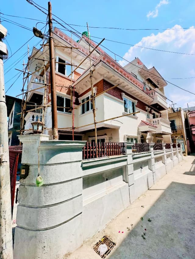  House for Sale