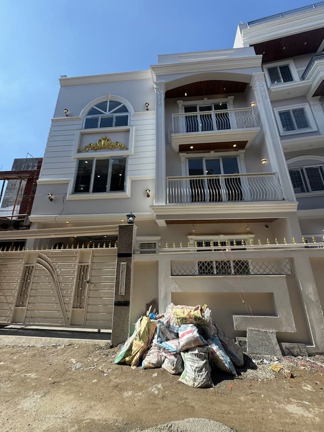  House for Sale