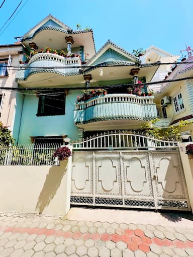  House for Sale
