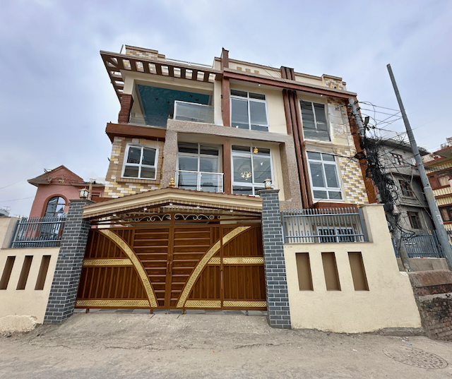  House for Sale