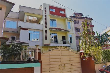 Beautiful house on sale at Naikap, Chandragiri