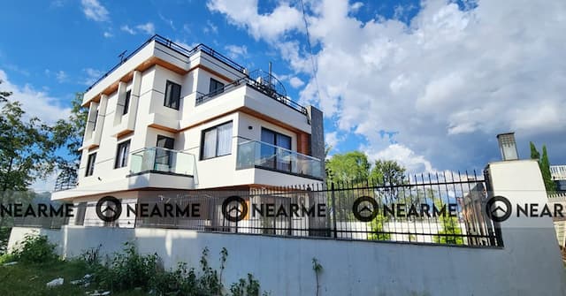 Luxurious Residential Bungalow for sale in Bhaisepati