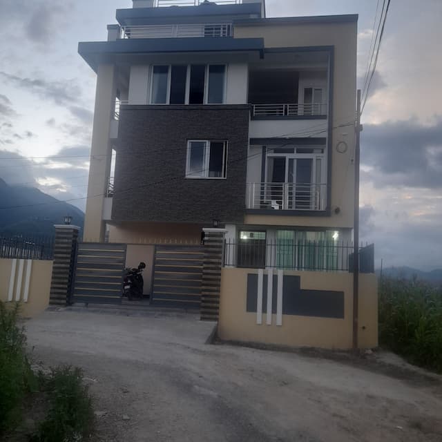 2 BHK Flat for rent at Bhaisepati