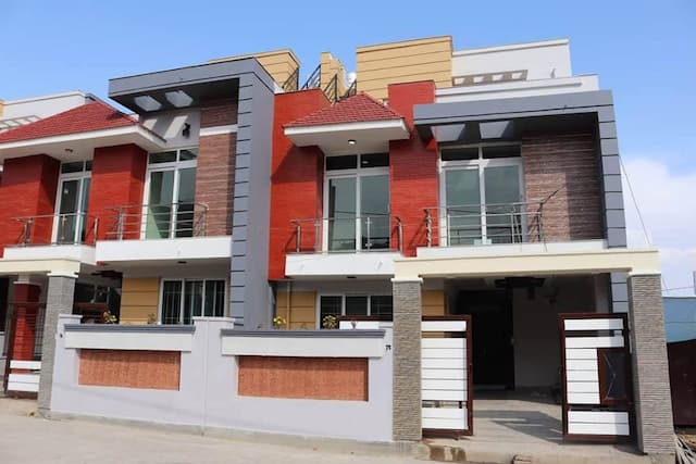 Bungalow on sale at Bhaisepati