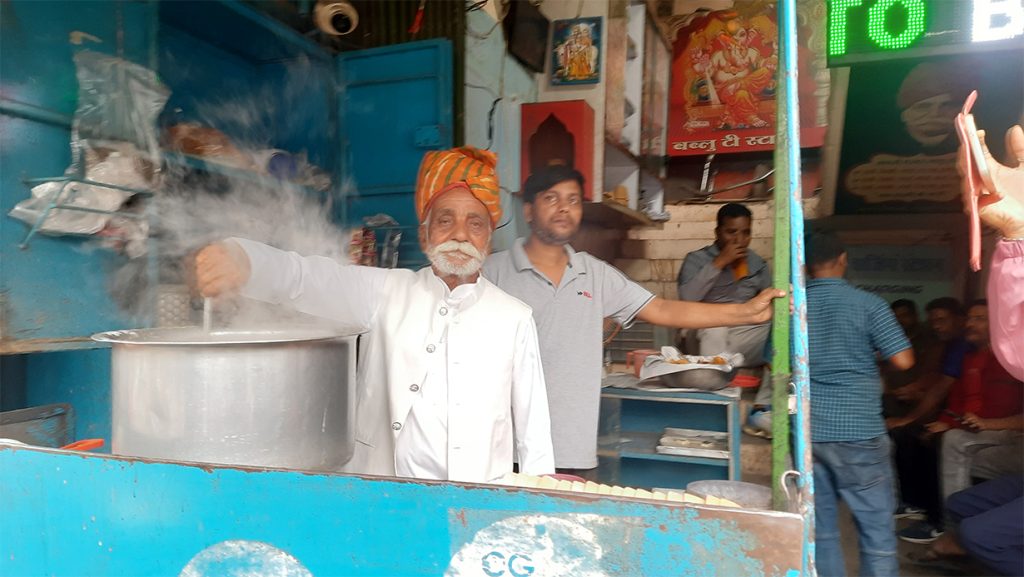 71953C2B5412500-Ramniwash-Sharma-Bablue-tea-Stall-birgunj-1024x577.jpg