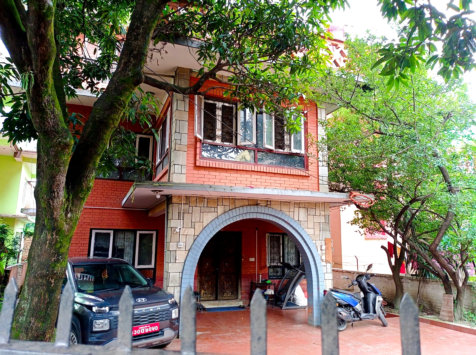 property-image