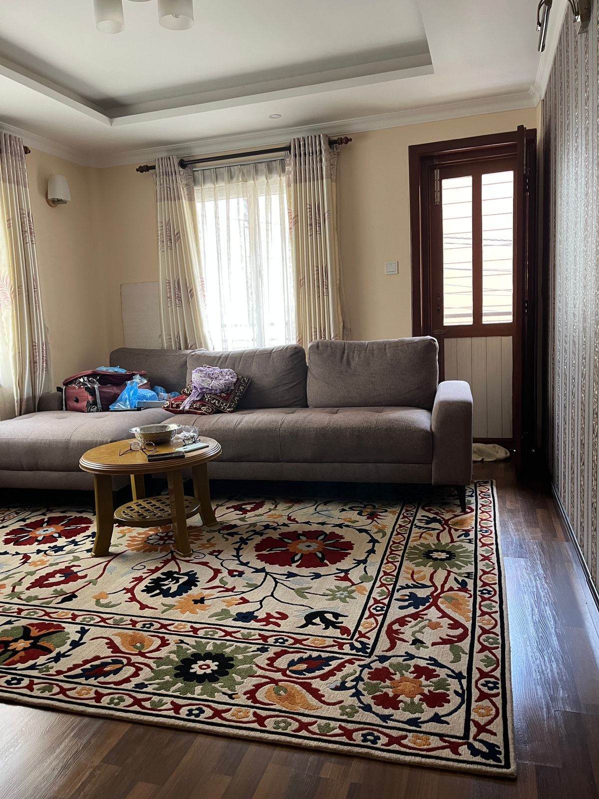 property-image