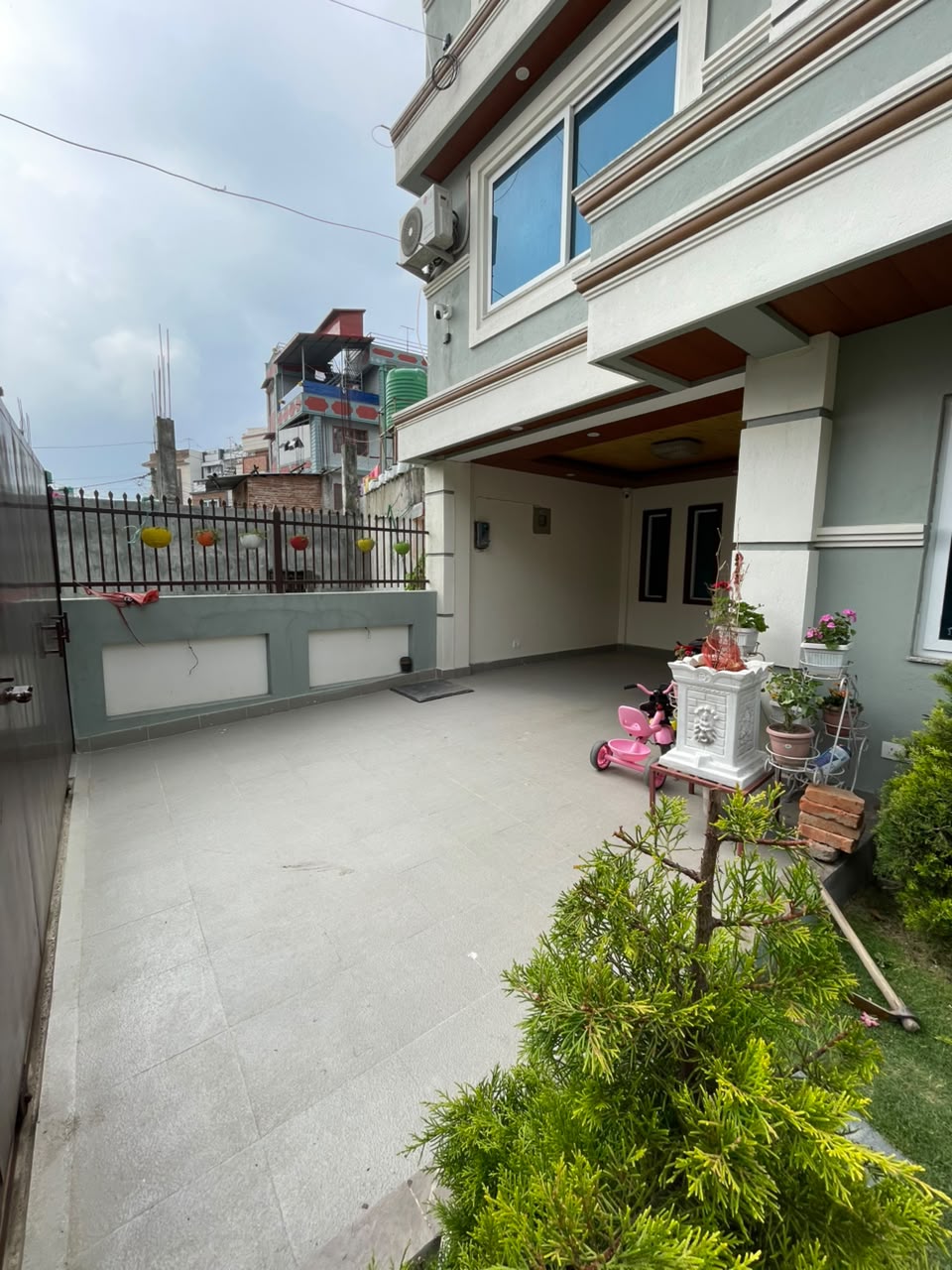 property-image