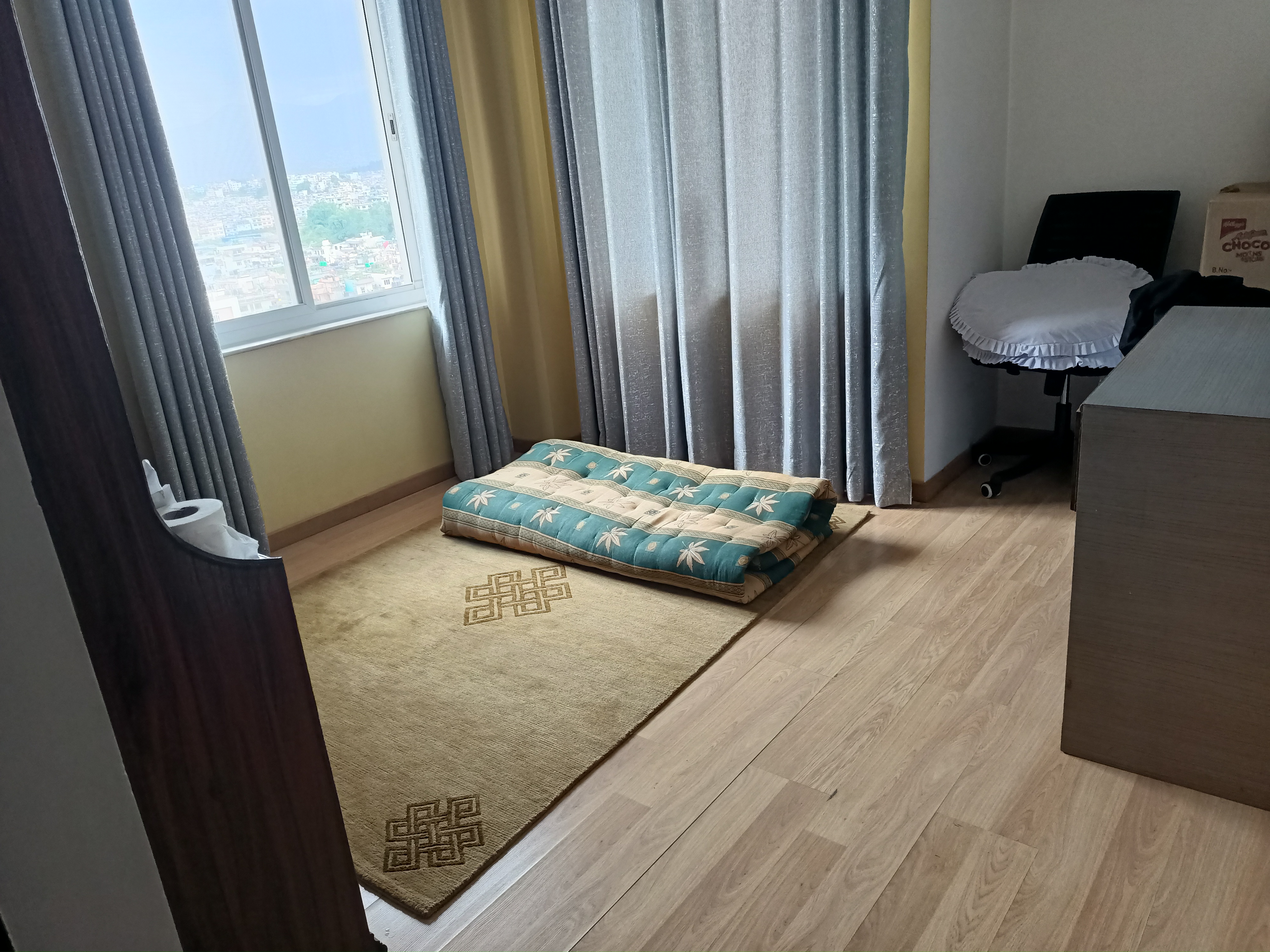 property-image