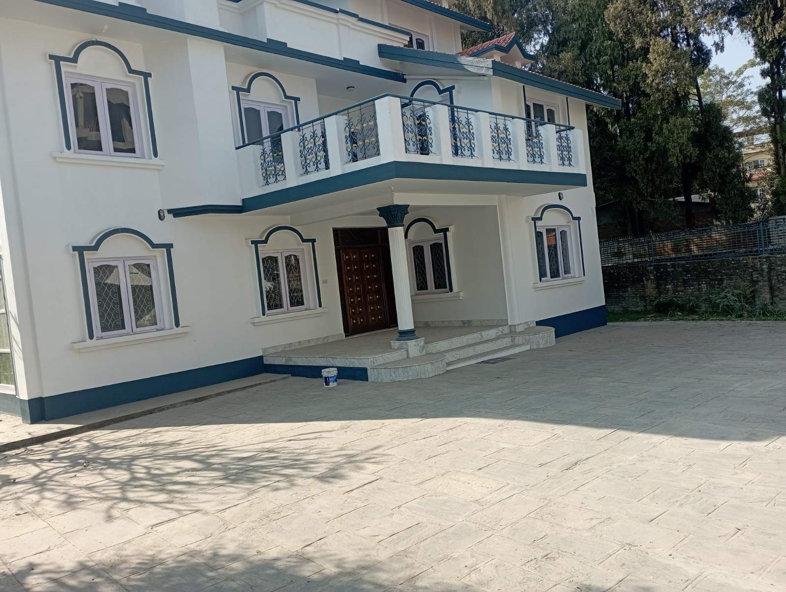 property-image