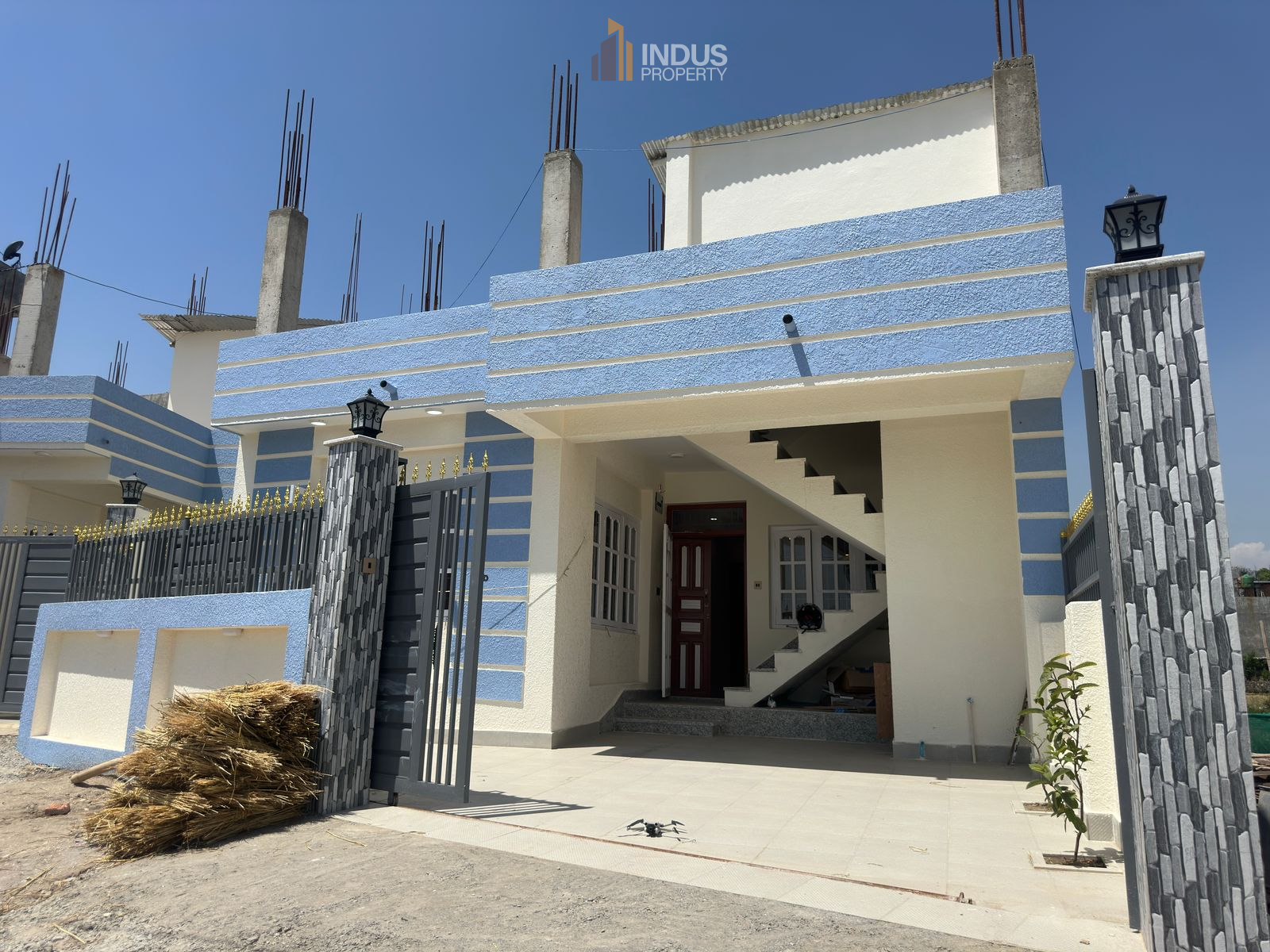 property-image