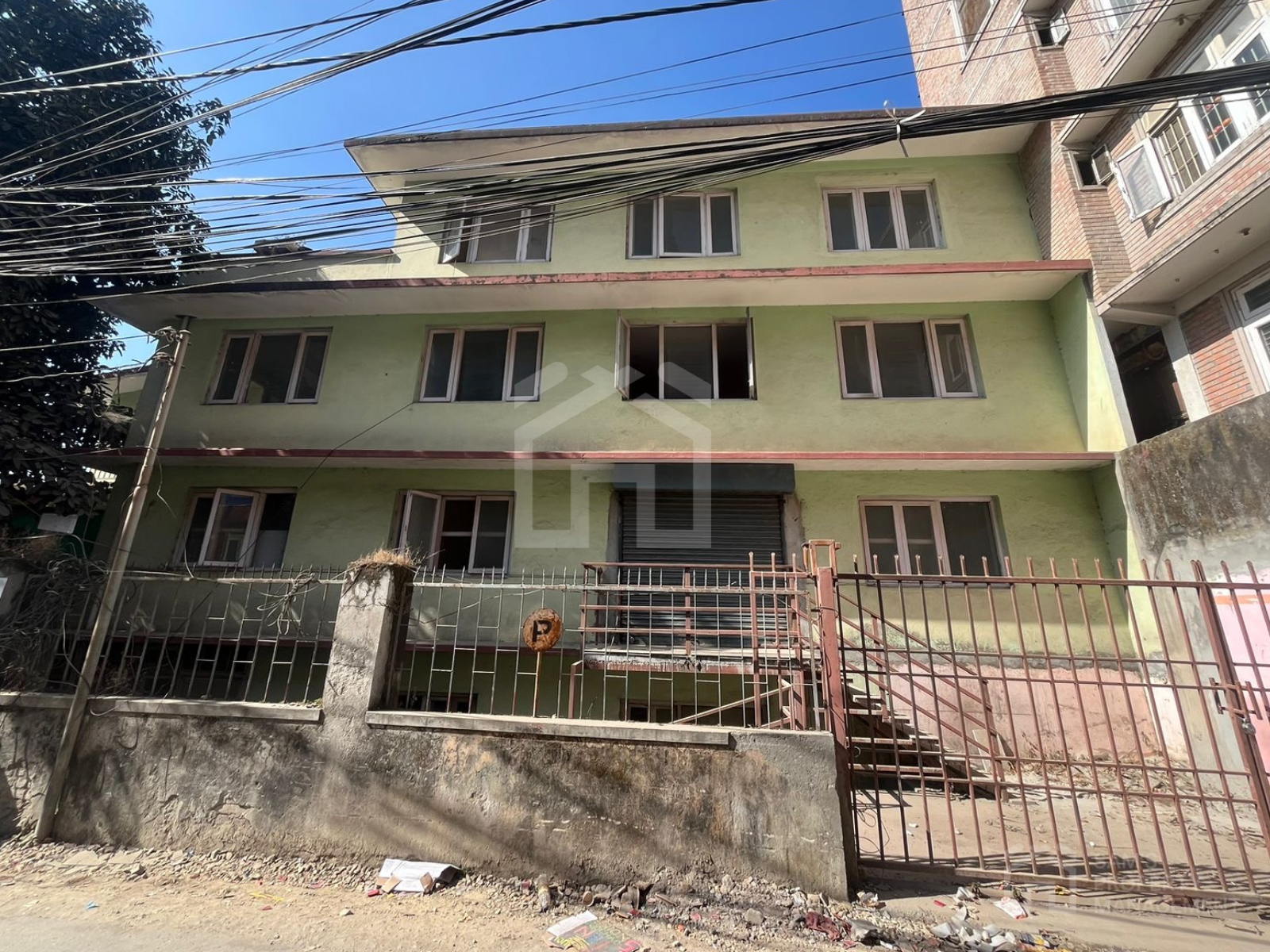 property-image
