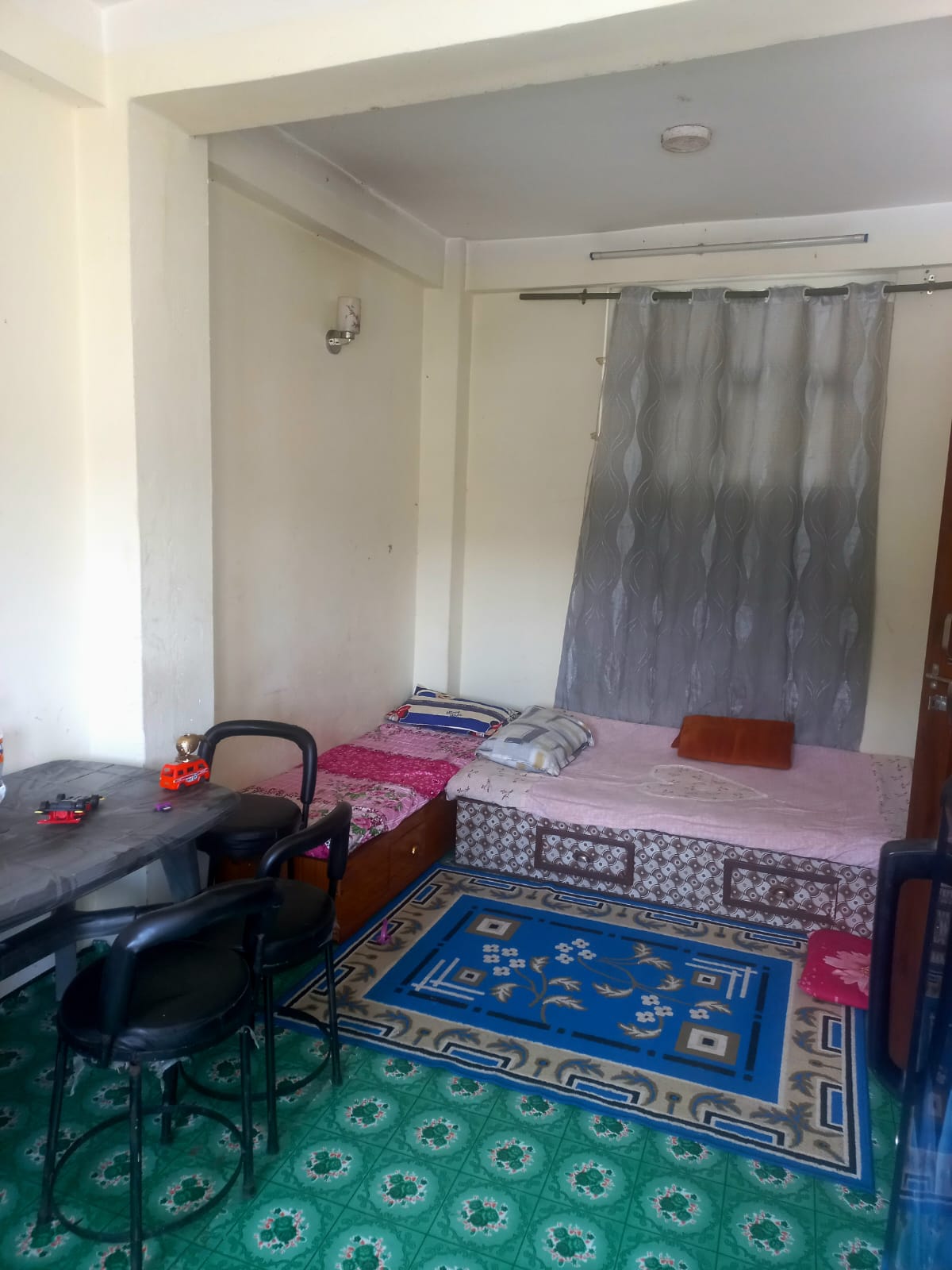 property-image