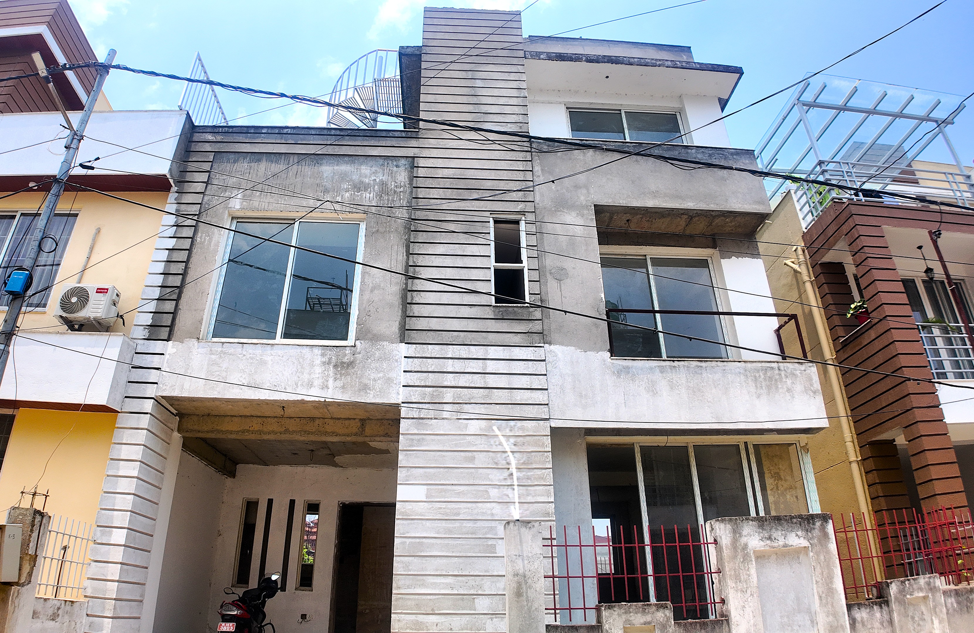 property-image
