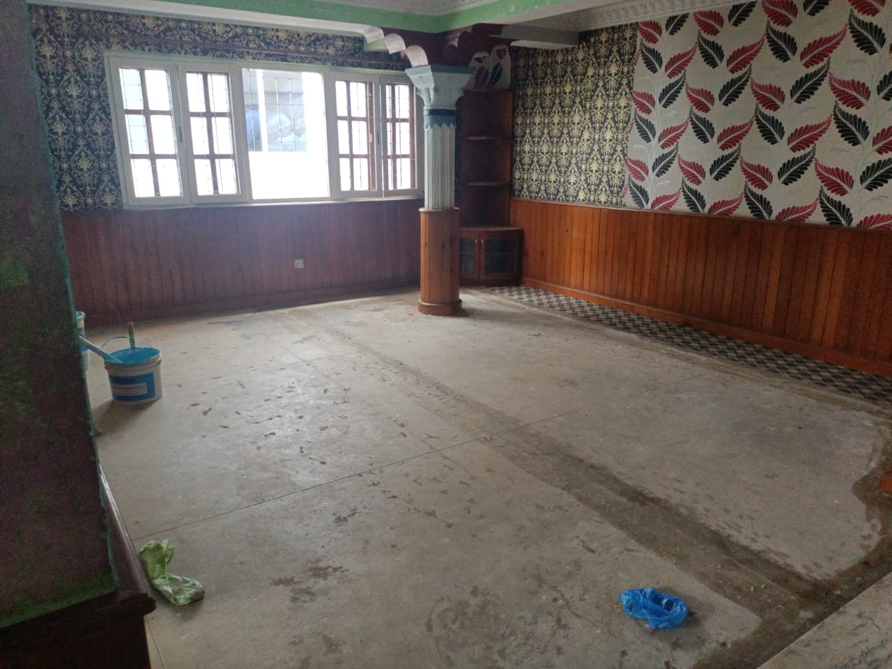 property-image