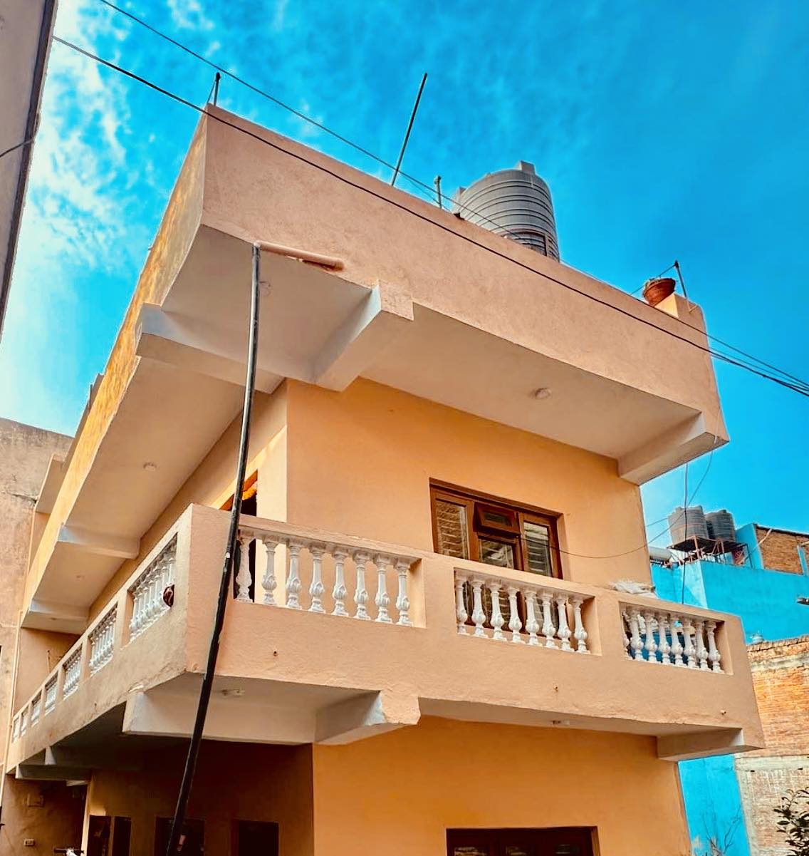 property-image