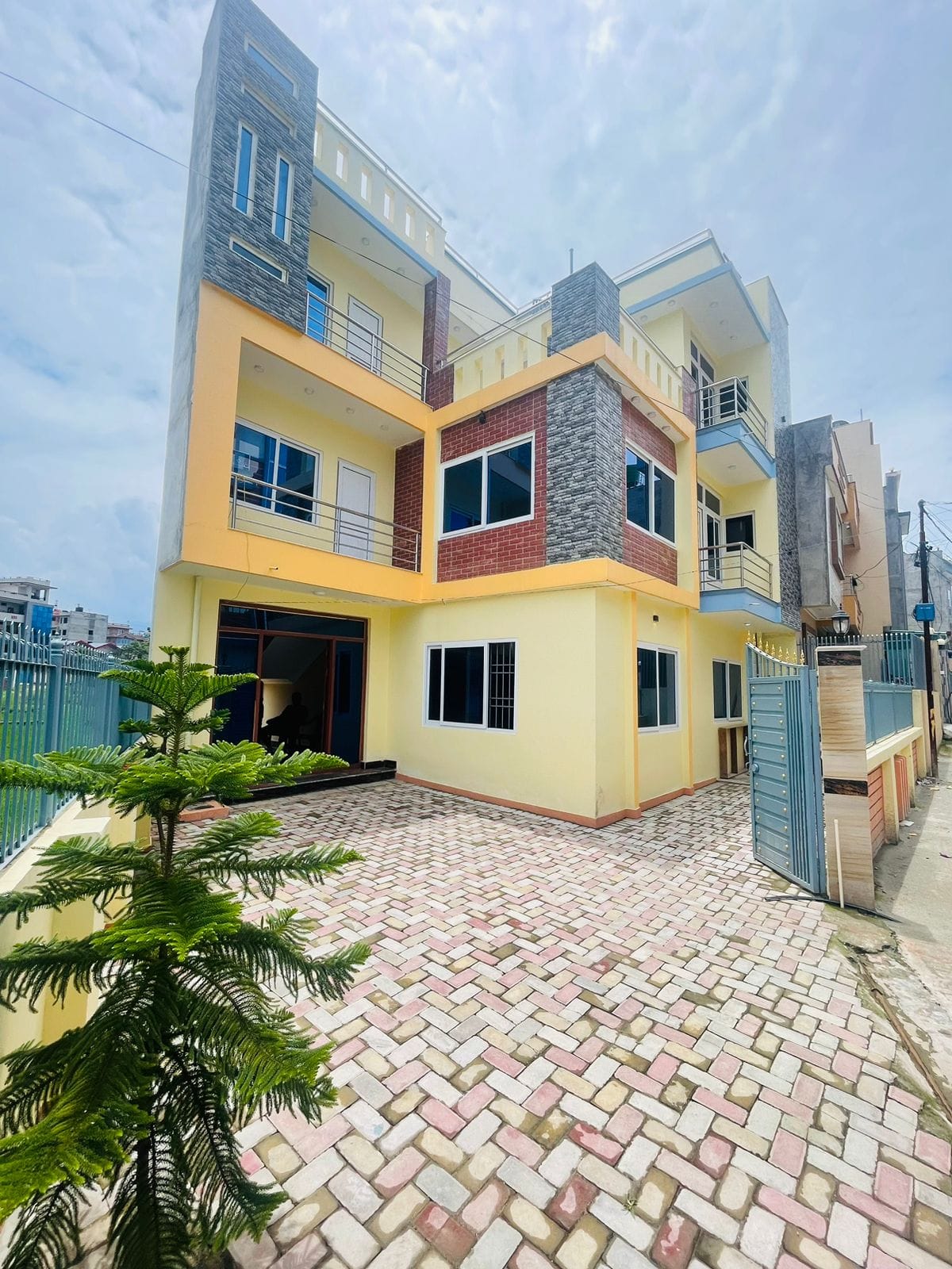 property-image
