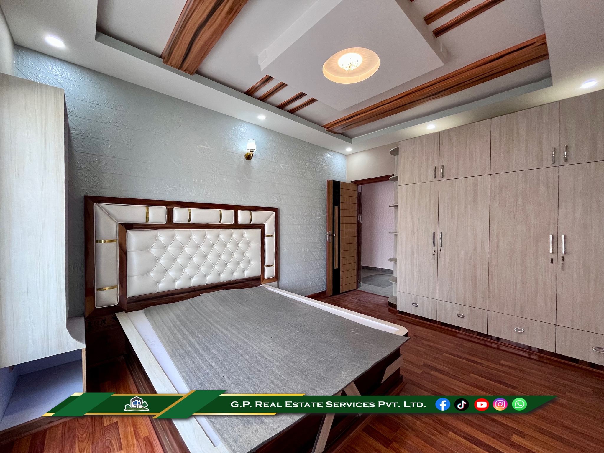 Bed Room