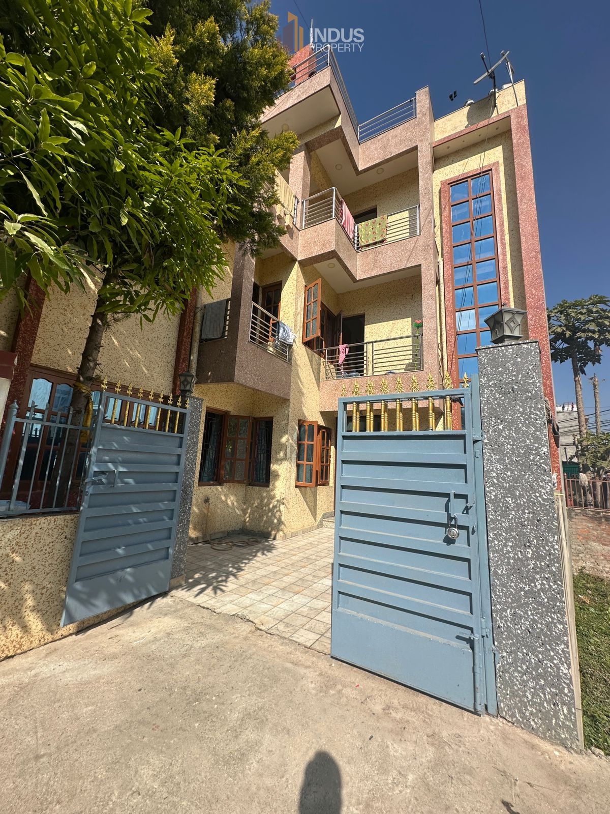 property-image