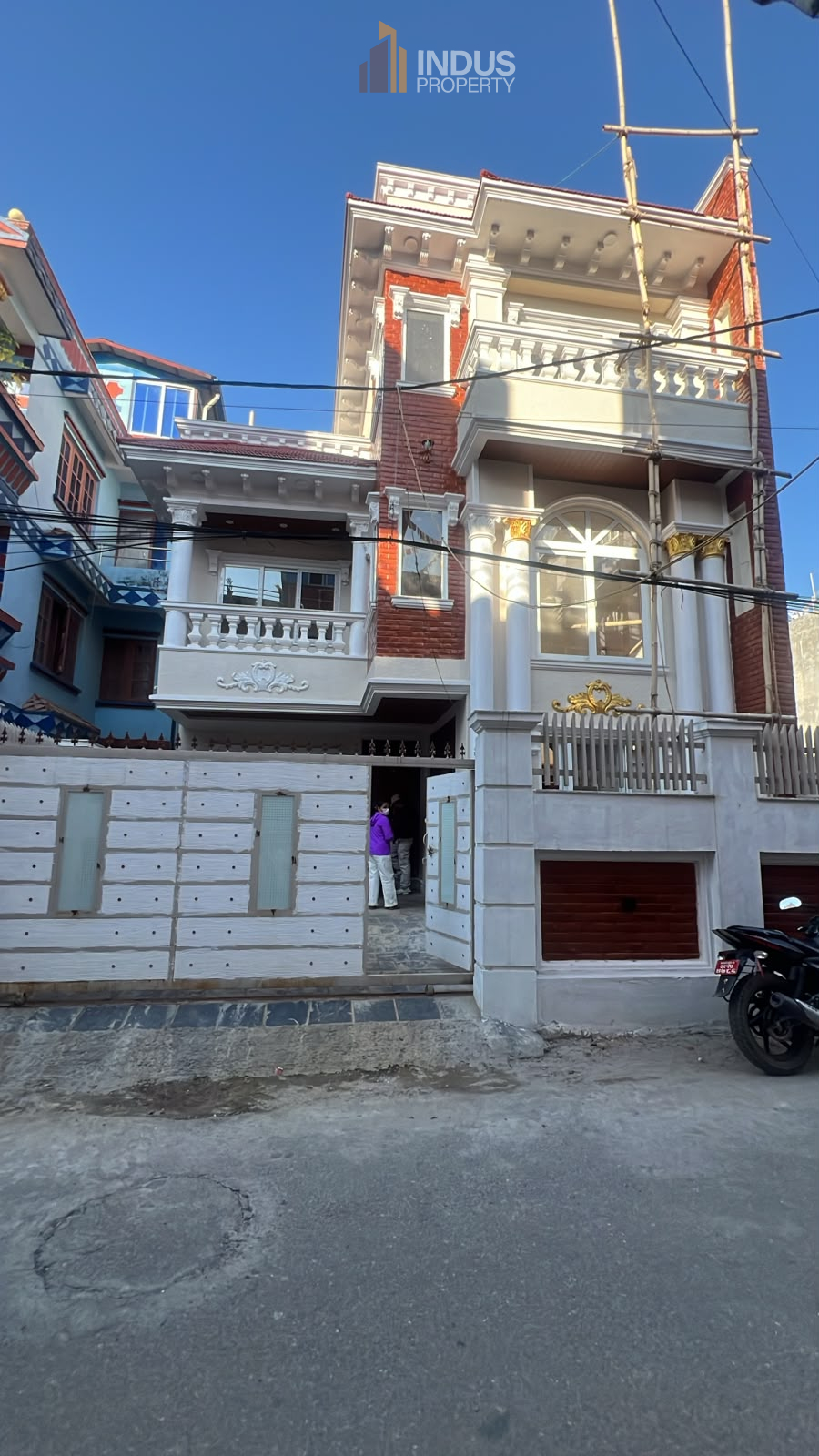 property-image