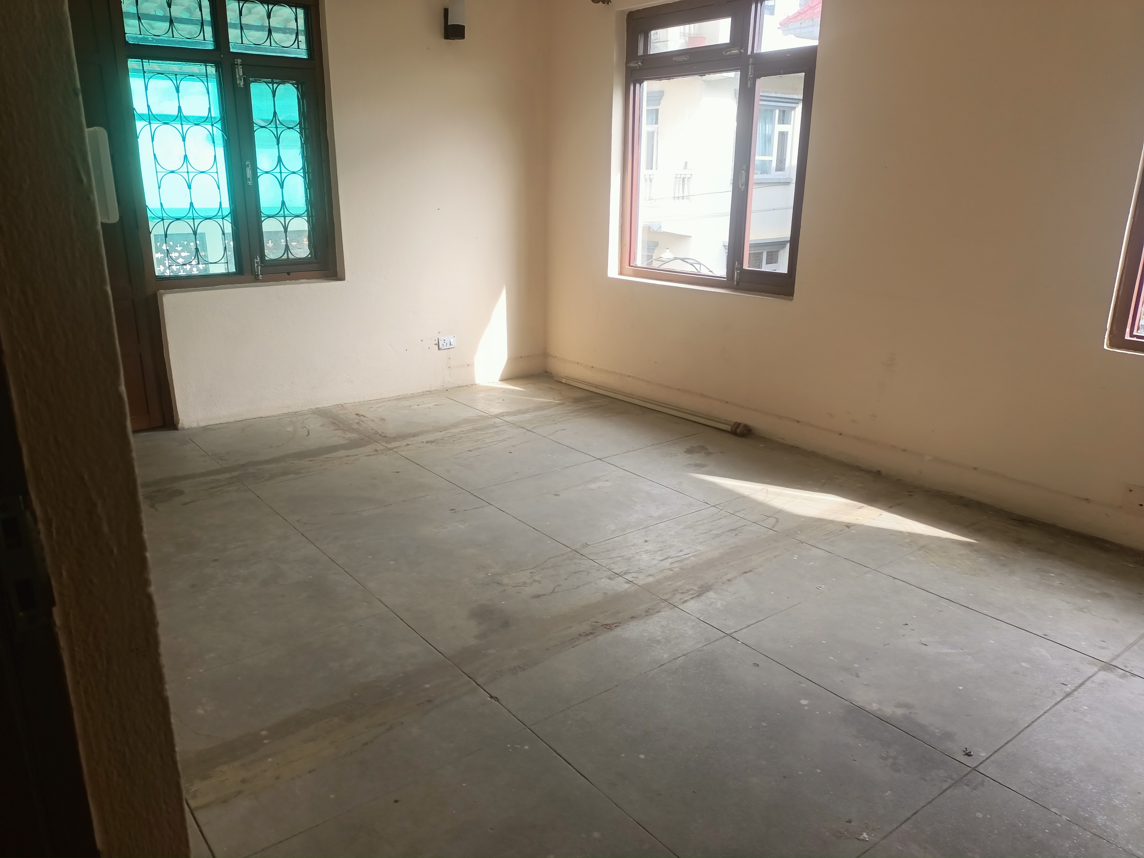 property-image