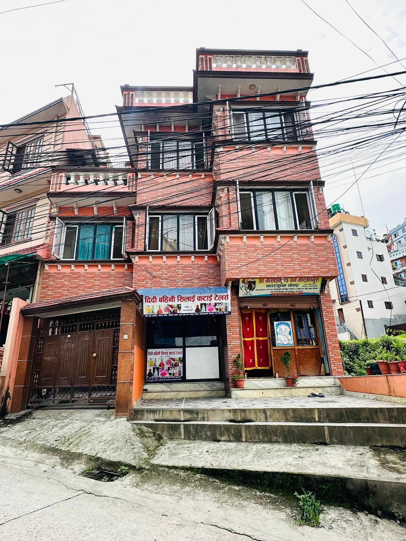 property-image