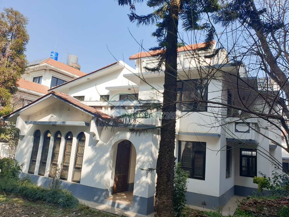 Picture of  near Chapagaun dobato, Lalitpur Metropolitan City, Bagmati Province