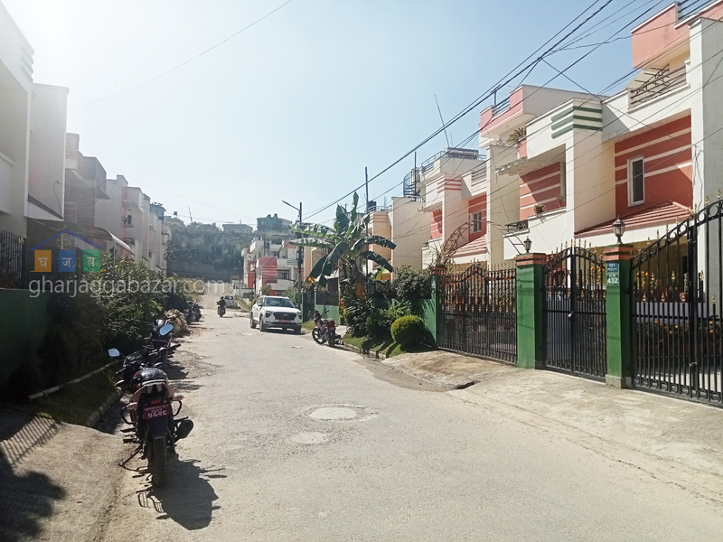 Semi furnished bungalow for rent at Greenhill City, Mulpani