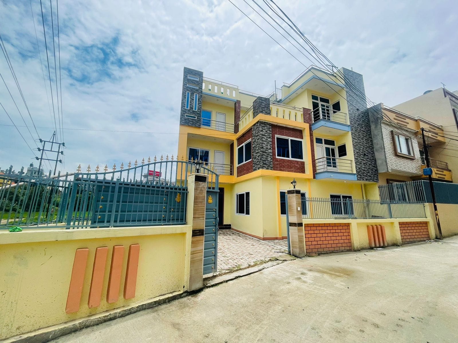 property-image