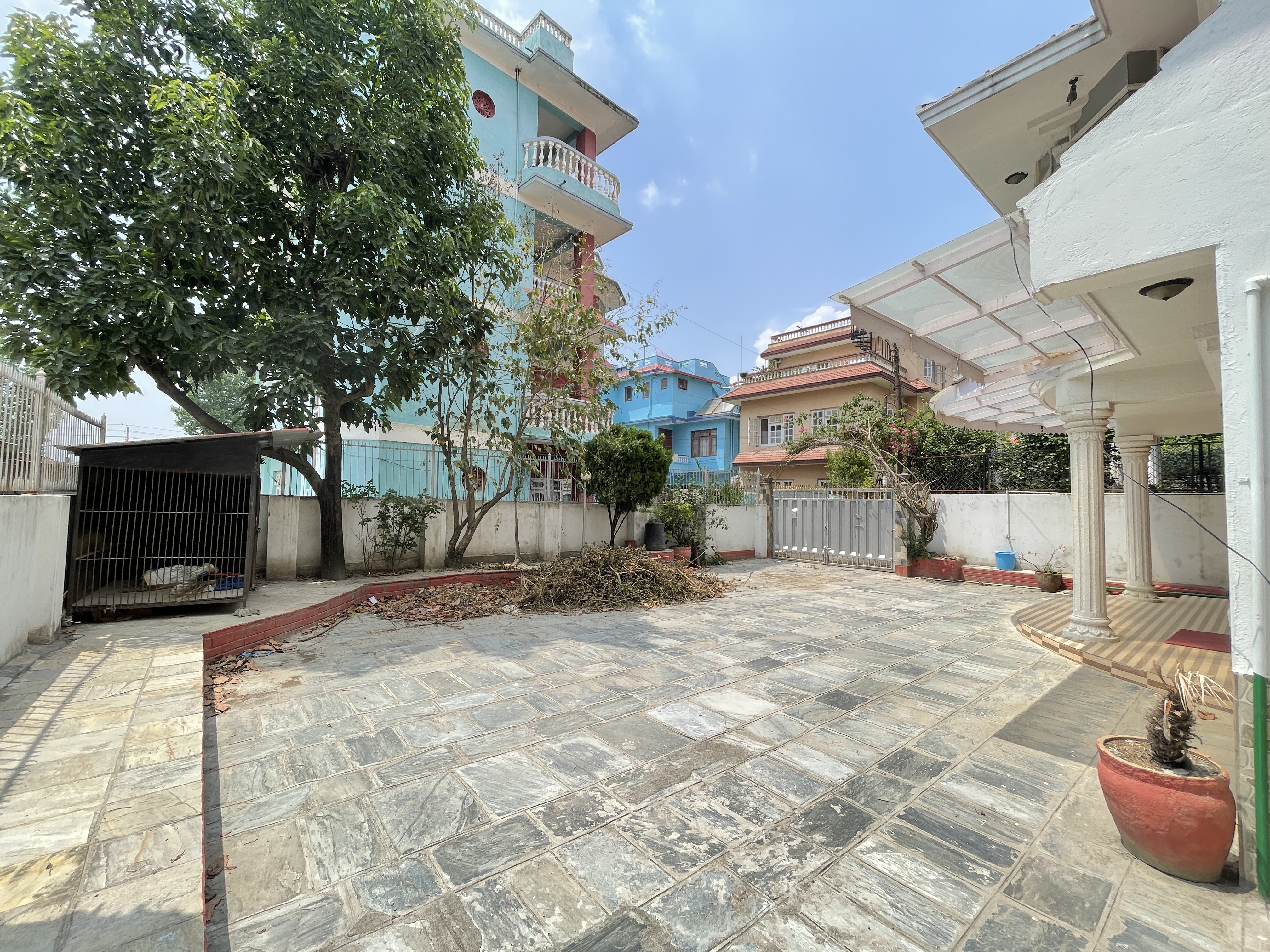 property-image