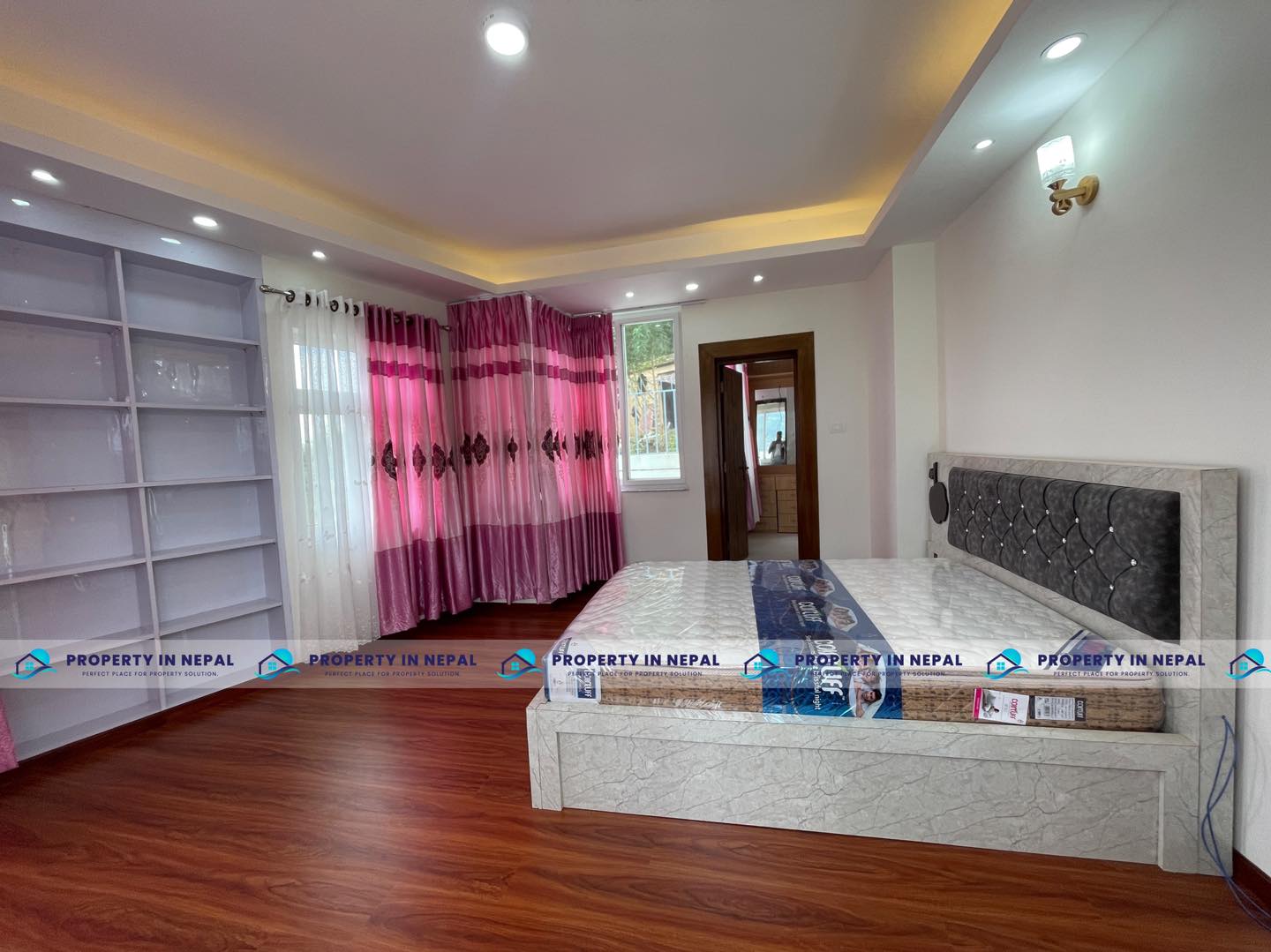 property-image