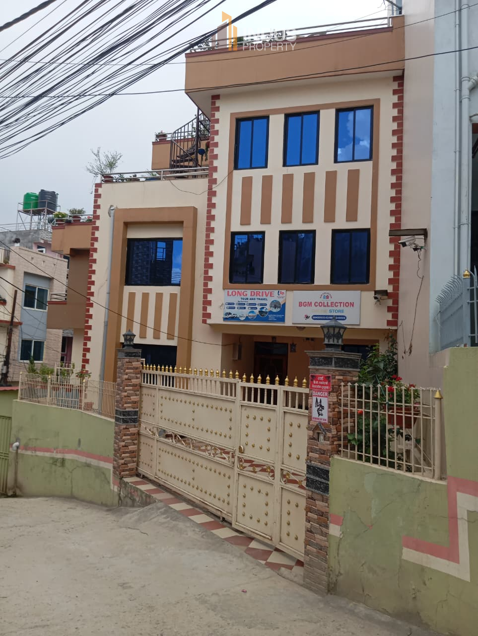 property-image