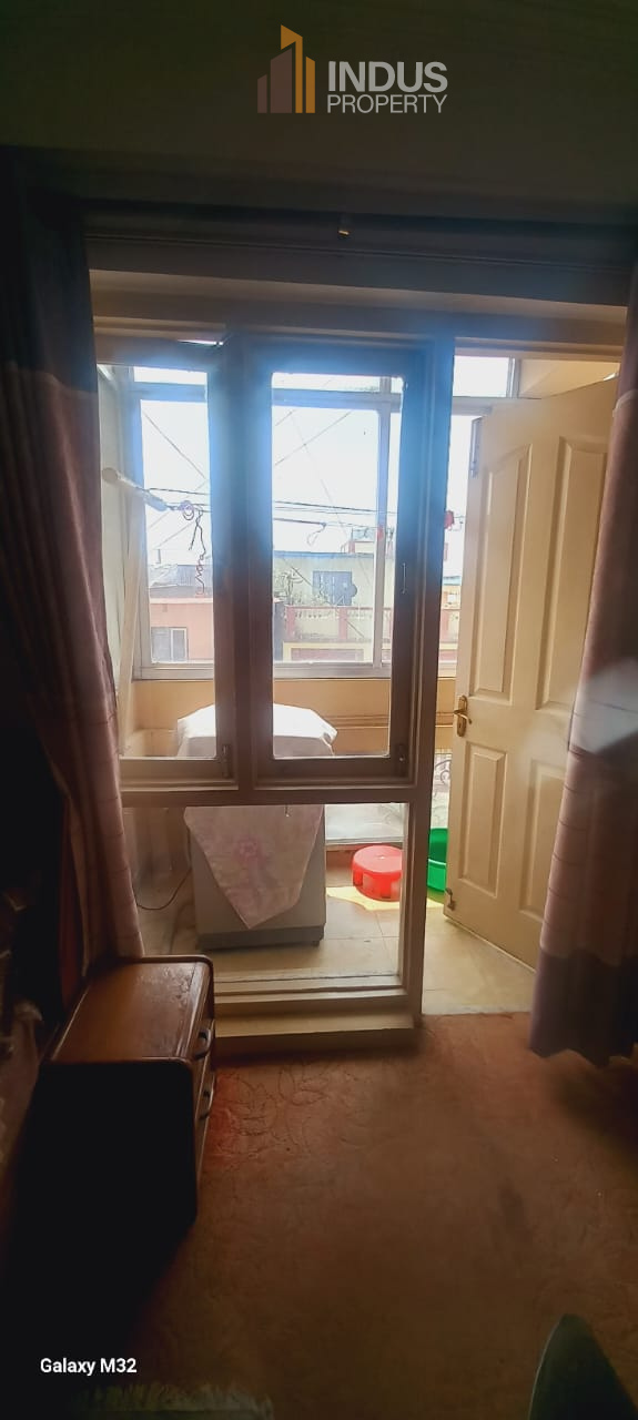 property-image