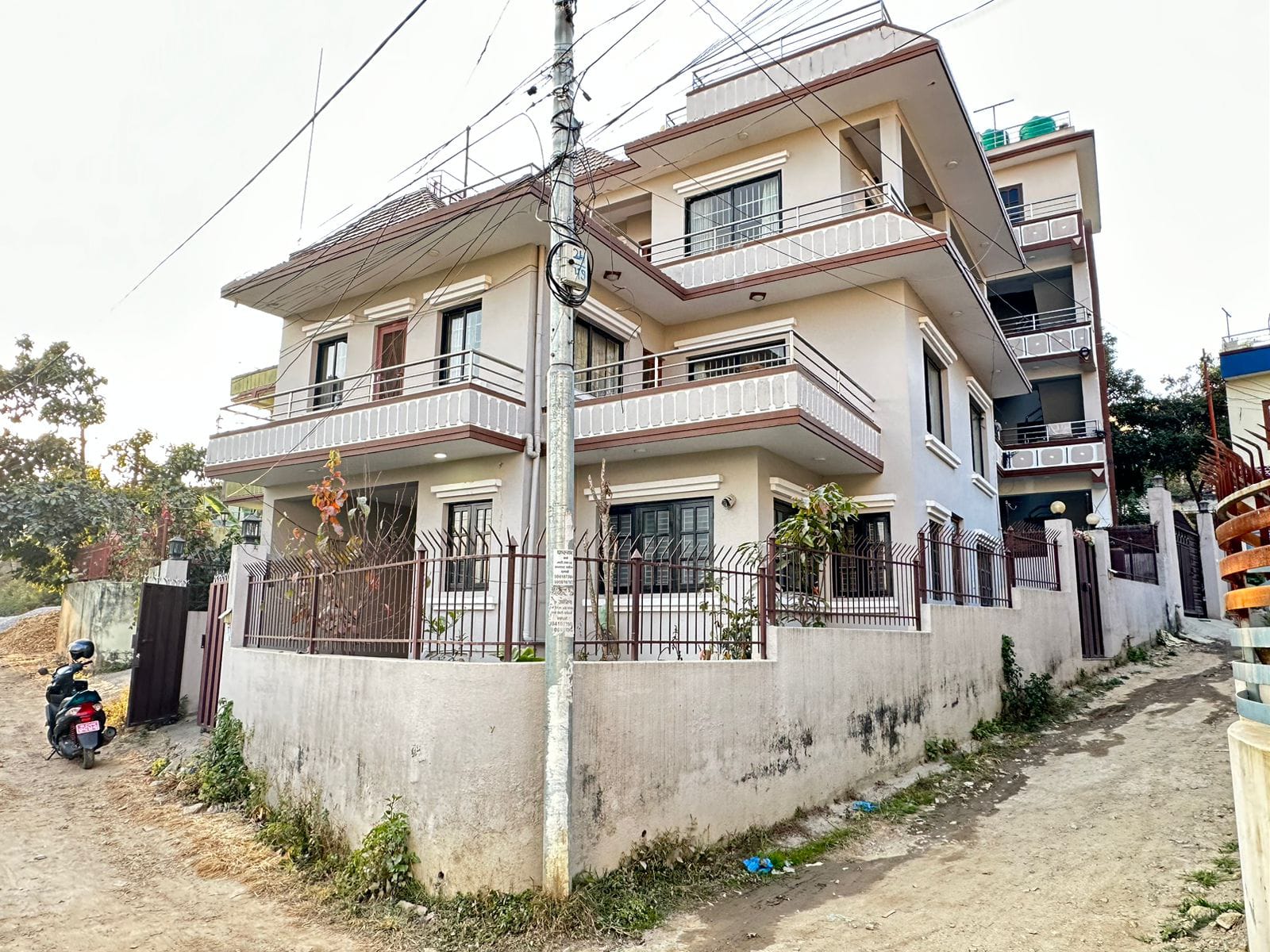 property-image