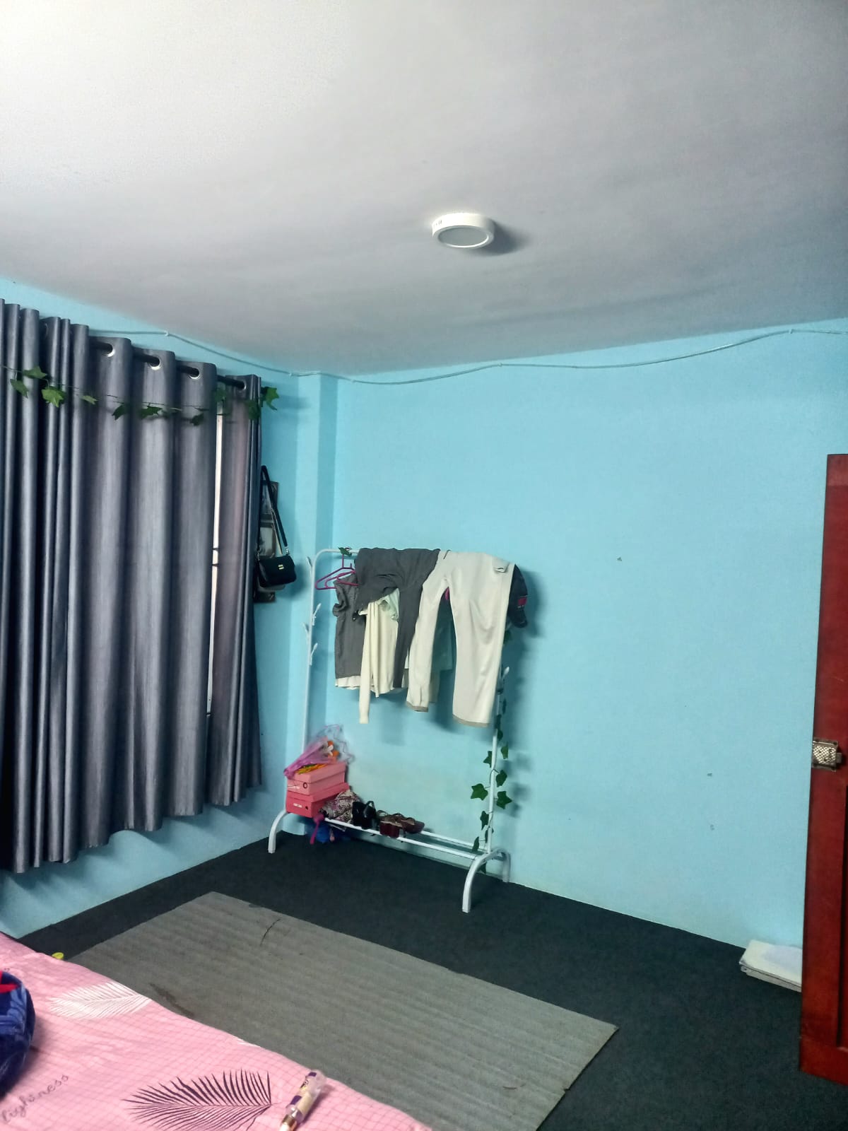 property-image