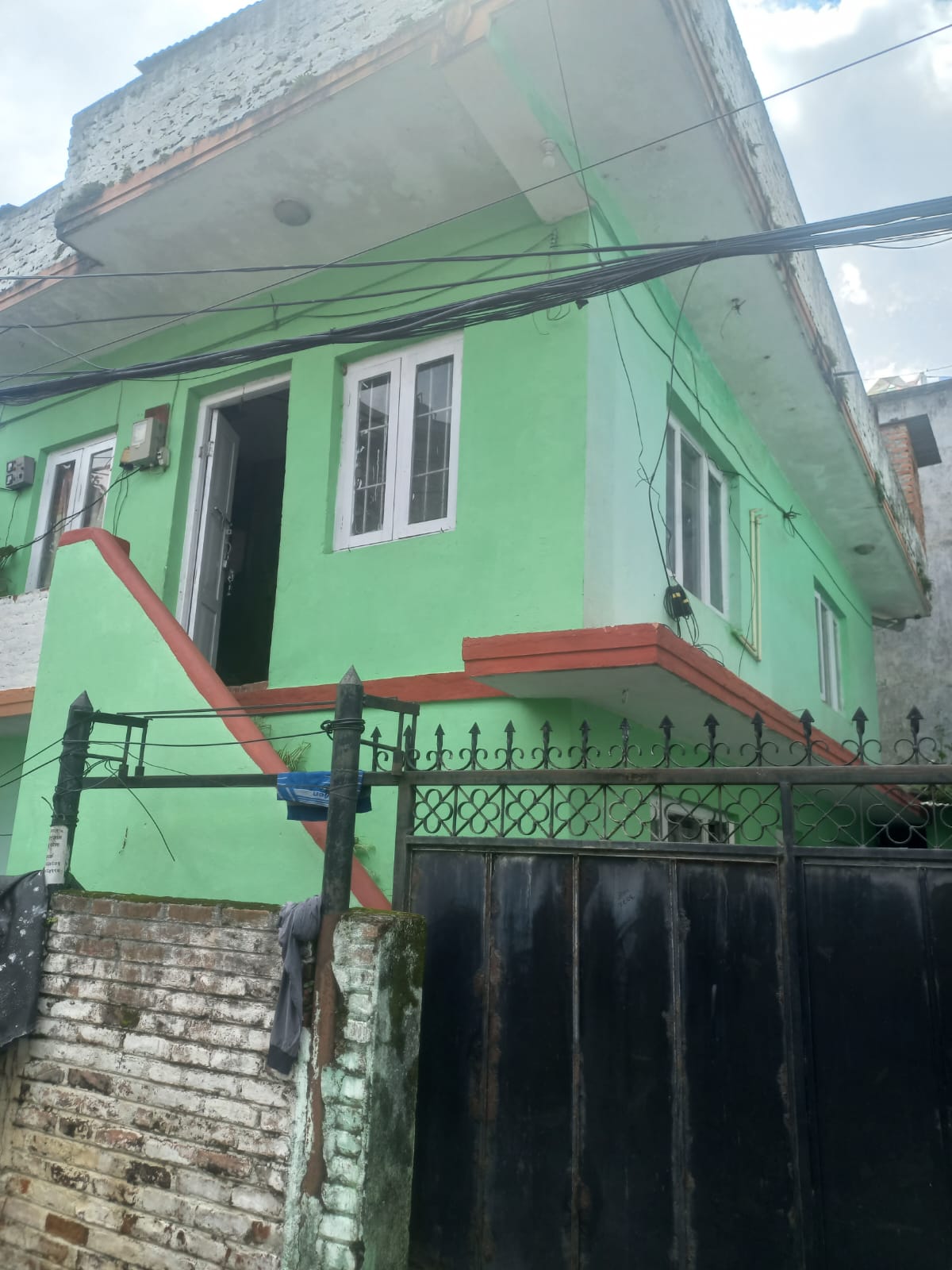 property-image