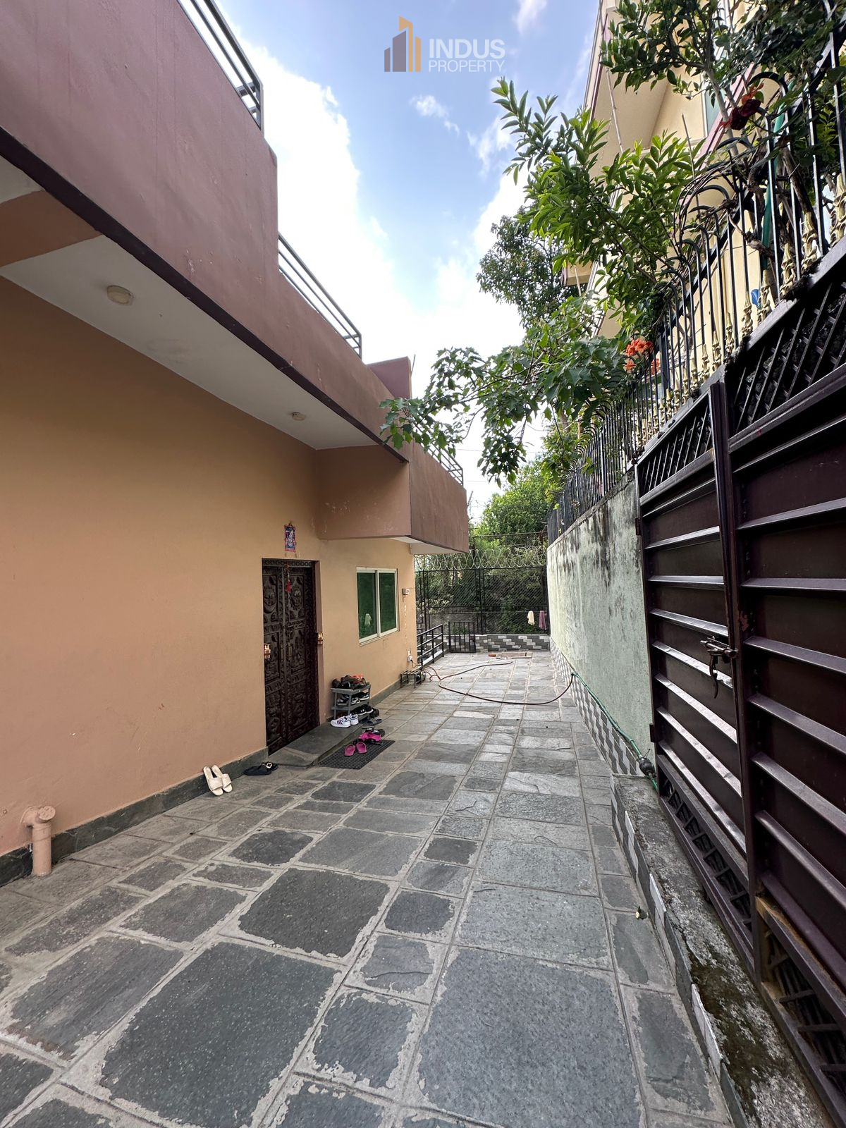 property-image