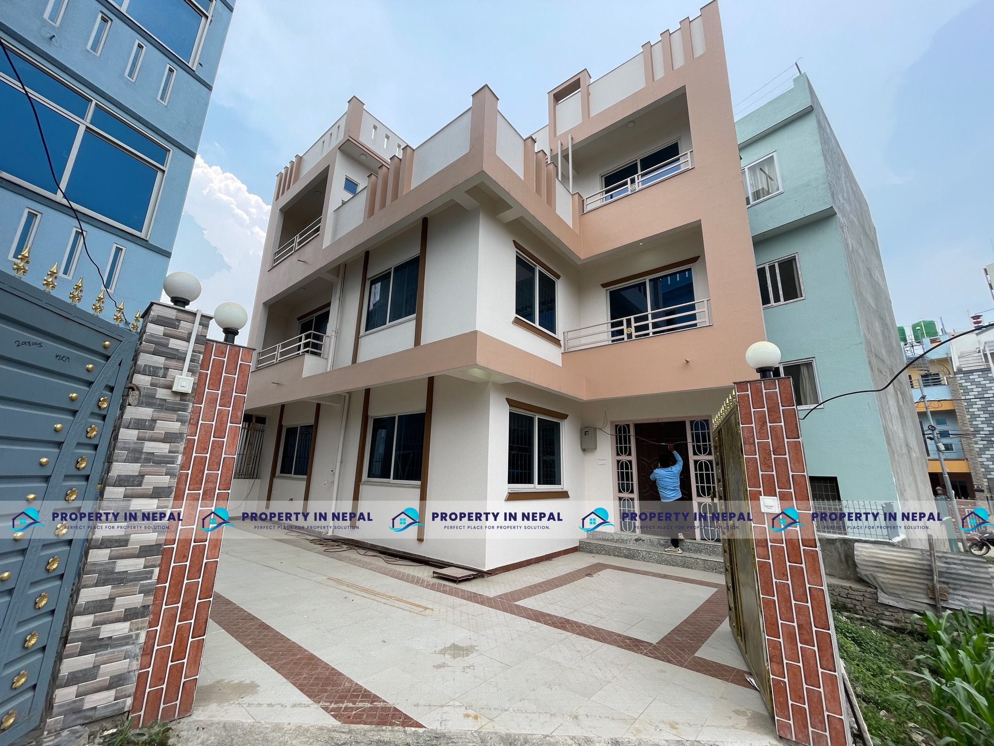 property-image