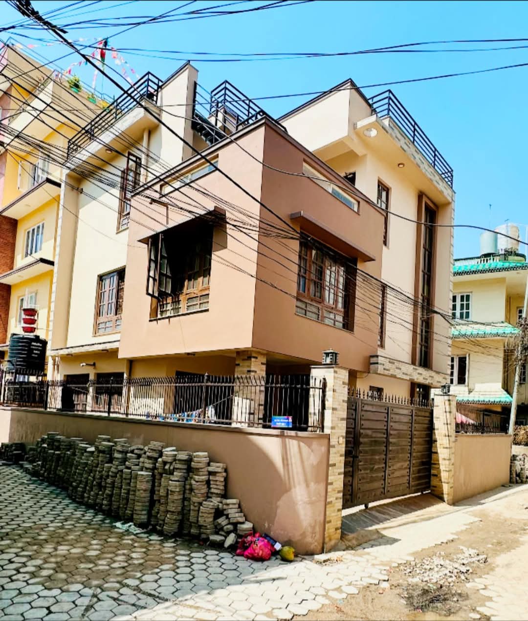 property-image