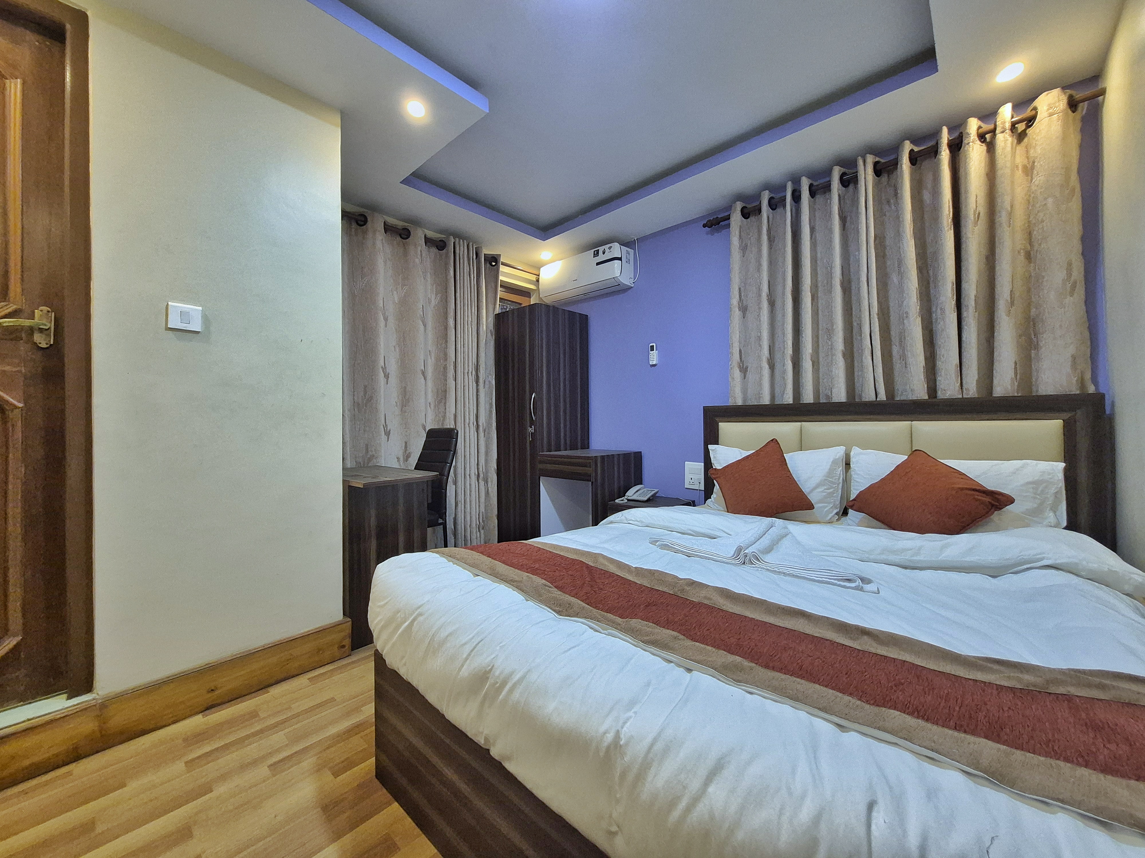 Bed Room