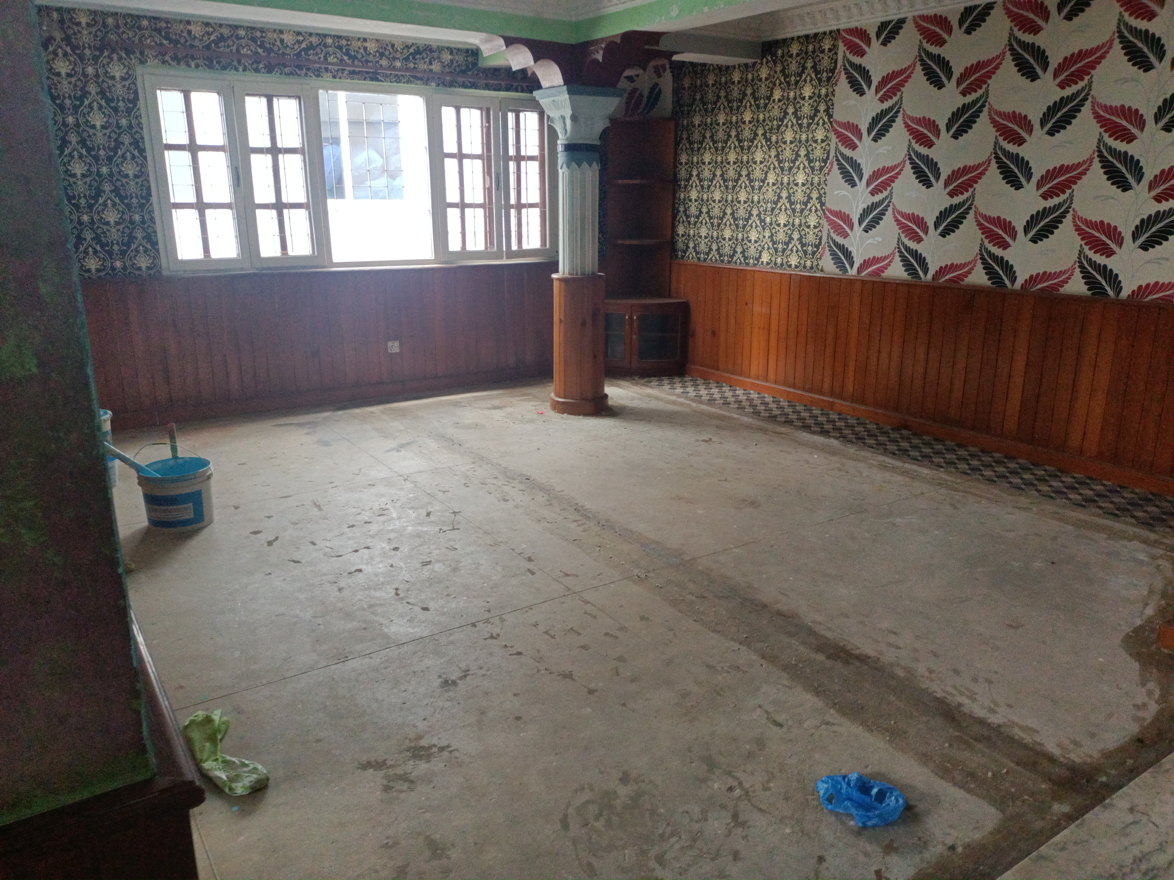 property-image