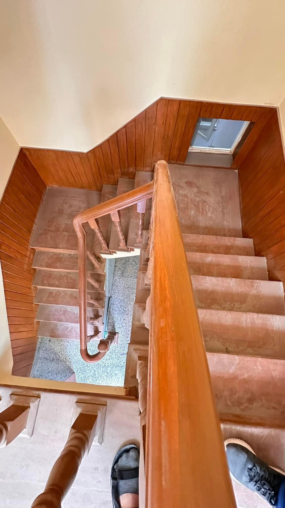 property-image